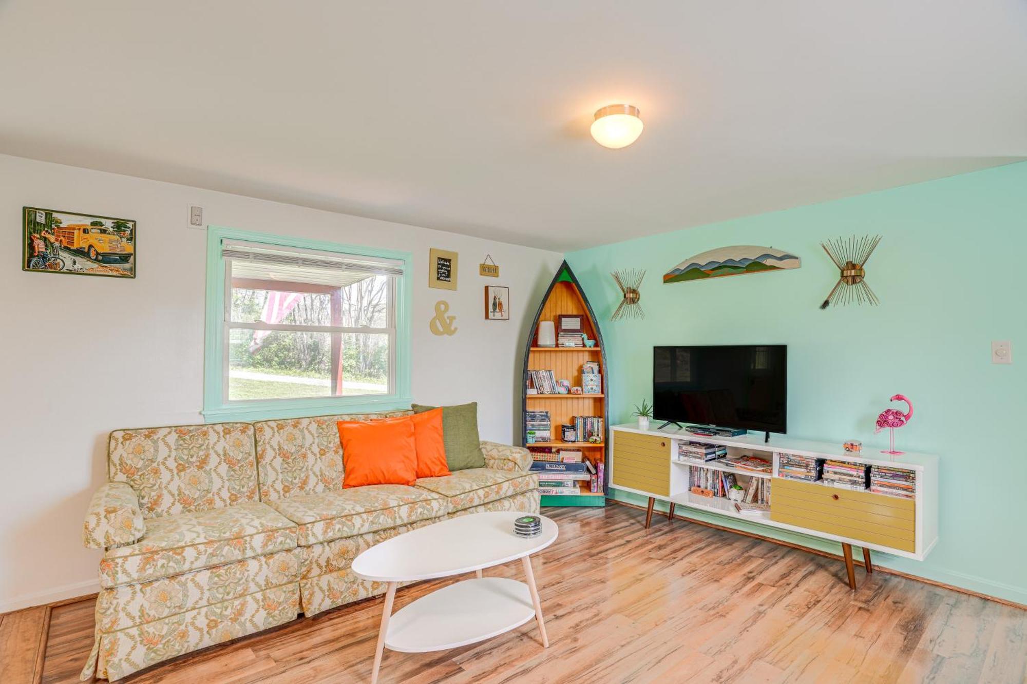 Waterfront Virginia Retreat With Canoe, Pets Welcome Rileyville ภายนอก รูปภาพ