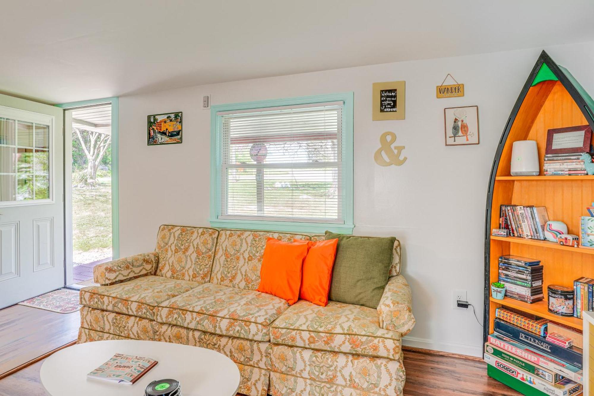 Waterfront Virginia Retreat With Canoe, Pets Welcome Rileyville ภายนอก รูปภาพ