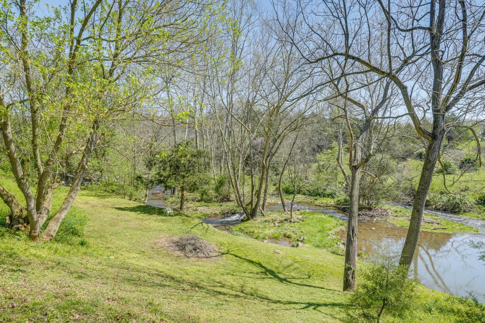 Waterfront Virginia Retreat With Canoe, Pets Welcome Rileyville ภายนอก รูปภาพ